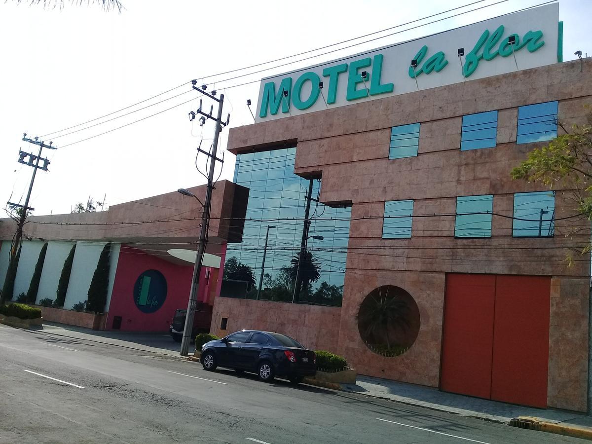 Liefdeshotel La Flor *